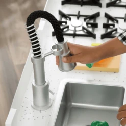 Kidkraft® Houten Kinderkeuken Little Cook's Work Station -Kinderwereld Verkoop kidkraft houten kinderkeuken little cooks work station a272783 2