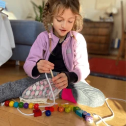 Schmetterline Houten Rijgspel - Fädelino -Kinderwereld Verkoop schmetterline houten rijgspel faedelino a371201 4